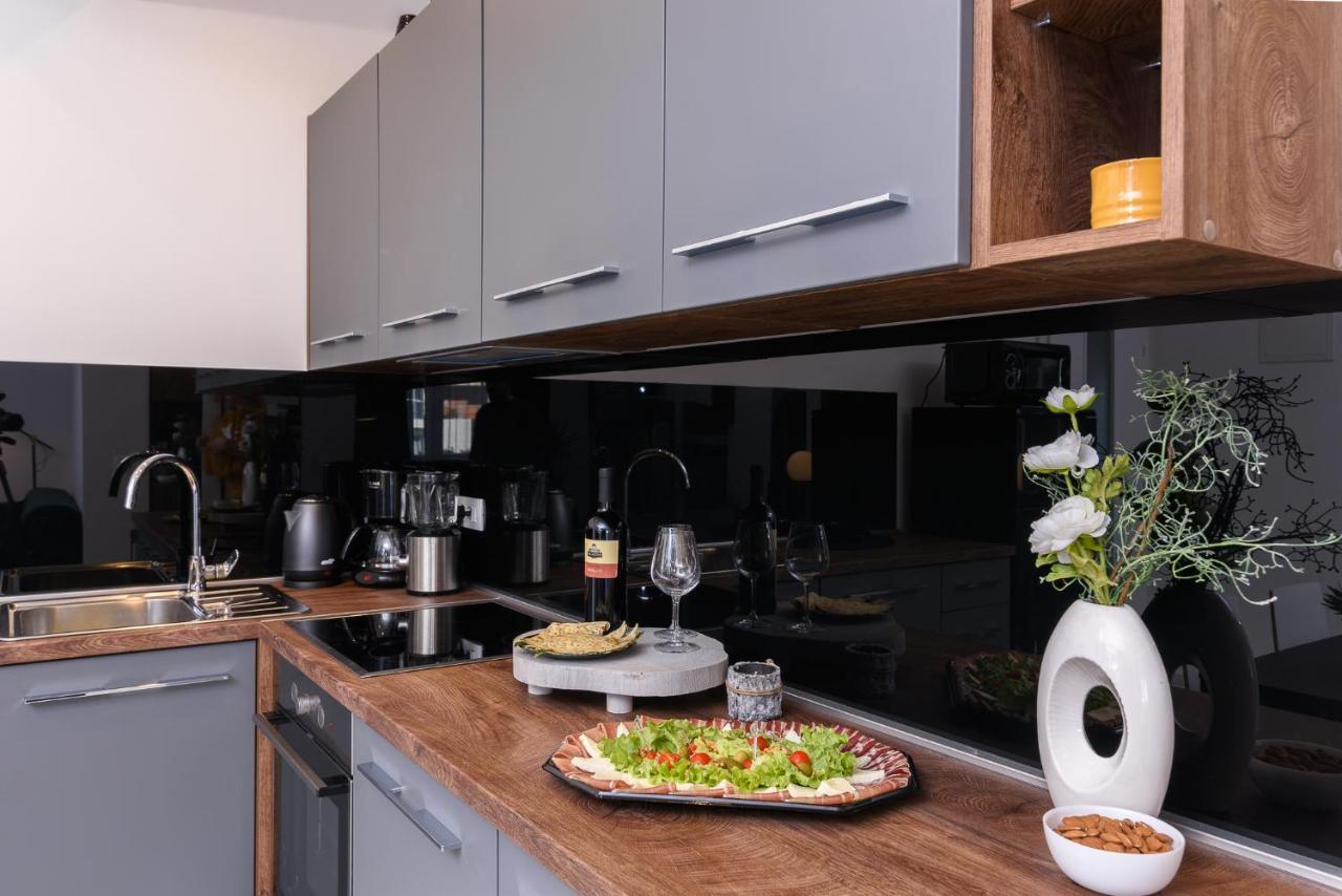Batinic Apartments Kaštela Εξωτερικό φωτογραφία